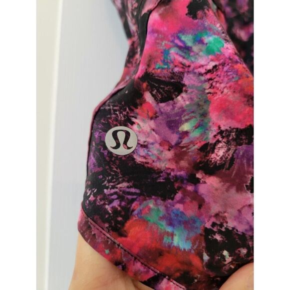 Lululemon Tracker Short V *4" Fluoro Floral Multi Sz 6 - Picture 6 of 10